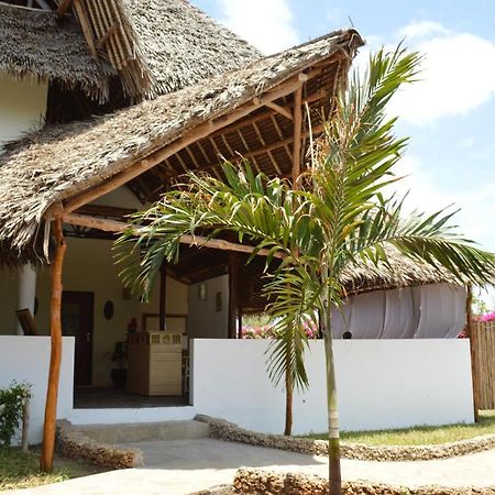 Pole Pole Beach House Watamu Eksteriør billede