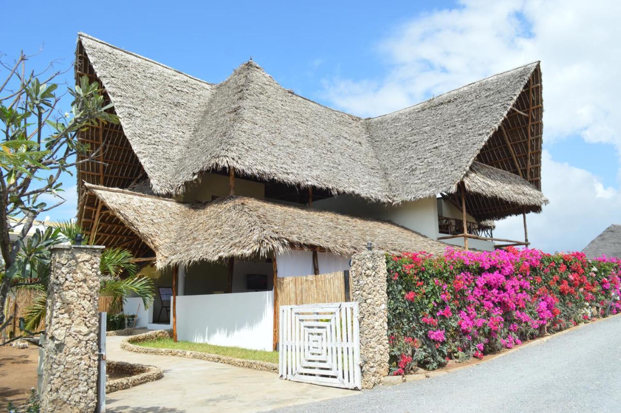 Pole Pole Beach House Watamu Eksteriør billede