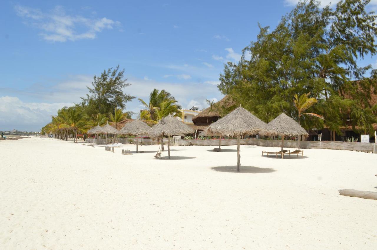 Pole Pole Beach House Watamu Eksteriør billede